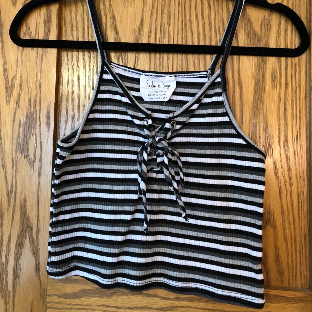 Sadie & Sage crop top